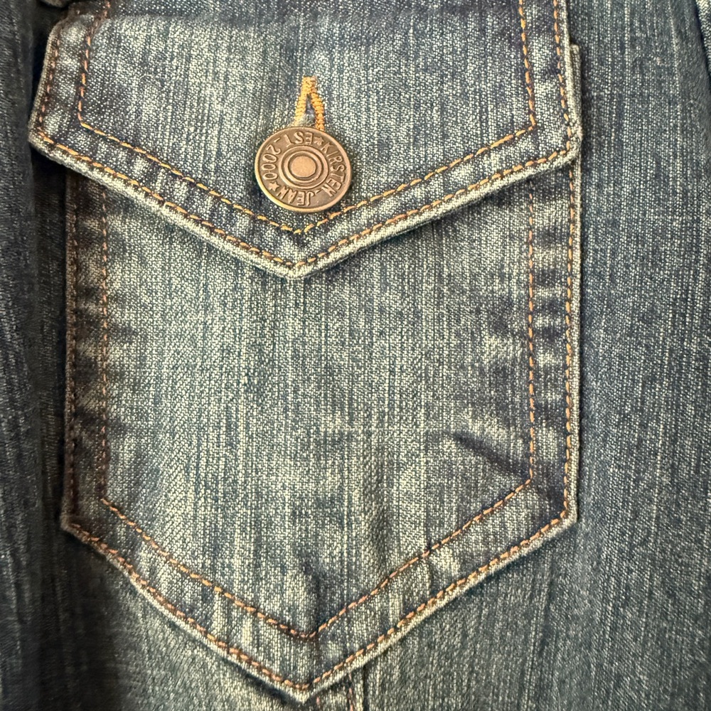 Denim Midi belted Dress - Picture 6 of 16